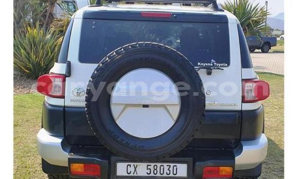 Buy Used Toyota FJ Cruiser Other Car in Karasburg in Karas Buy Used Toyota FJ Cruiser Other Car in Karasburg in Karas