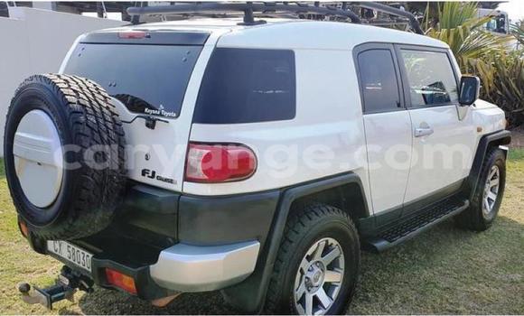 Buy Used Toyota FJ Cruiser Other Car in Karasburg in Karas Buy Used Toyota FJ Cruiser Other Car in Karasburg in Karas