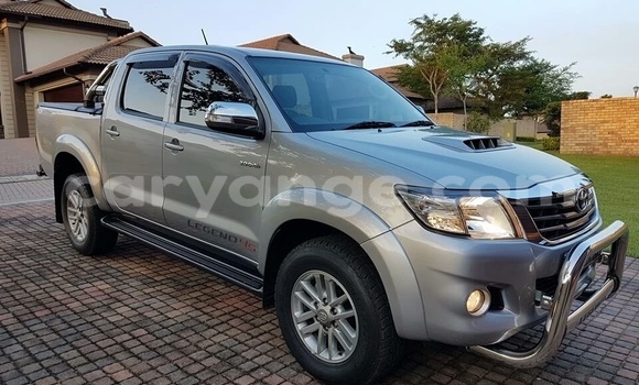 Buy Used Toyota Hilux Silver Car in Katima Mulilo in Caprivi Buy Used Toyota Hilux Silver Car in Katima Mulilo in Caprivi