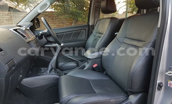 Buy Used Toyota Hilux Silver Car in Katima Mulilo in Caprivi Buy Used Toyota Hilux Silver Car in Katima Mulilo in Caprivi