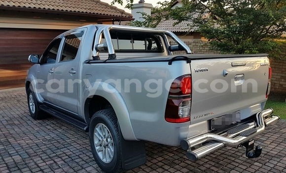 Buy Used Toyota Hilux Silver Car in Katima Mulilo in Caprivi Buy Used Toyota Hilux Silver Car in Katima Mulilo in Caprivi