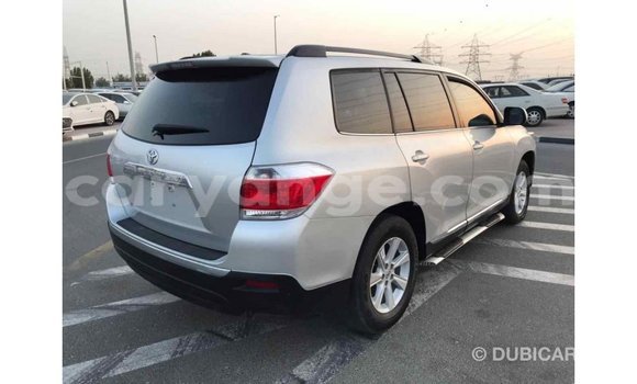 Acheter Import Voiture Toyota Highlander Autre à Import - Dubai, Namibie Acheter Import Voiture Toyota Highlander Autre à Import - Dubai, Namibie
