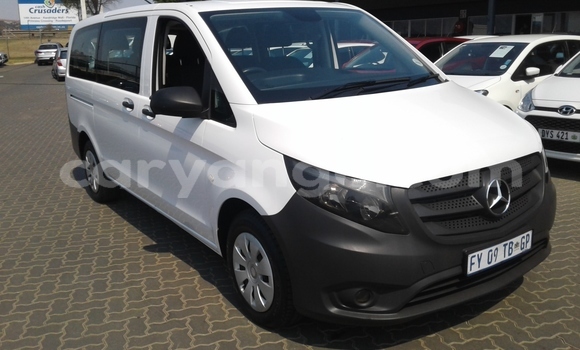 Buy Used Mercedes-Benz Vito White Car in Karasburg in Karas Buy Used Mercedes-Benz Vito White Car in Karasburg in Karas