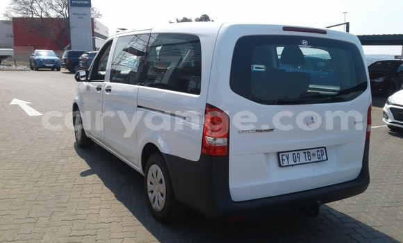 Buy Used Mercedes-Benz Vito White Car in Karasburg in Karas Buy Used Mercedes-Benz Vito White Car in Karasburg in Karas