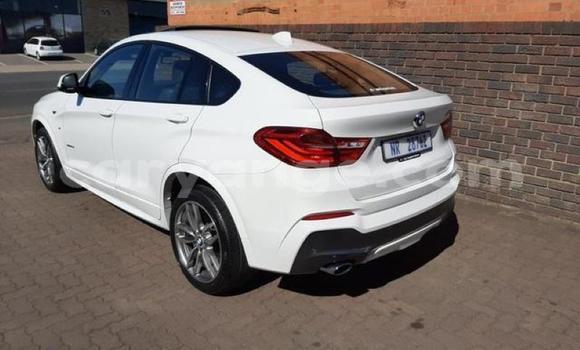 Acheter Occasion Voiture BMW X4 Blanc à Karasburg, Karas Acheter Occasion Voiture BMW X4 Blanc à Karasburg, Karas