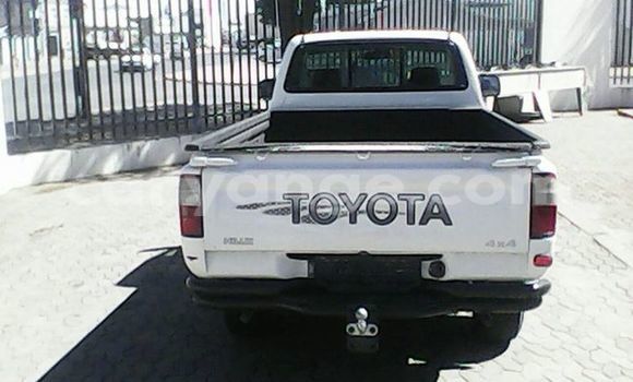 Acheter Occasion Voiture Toyota Hilux Blanc à Windhoek, Namibie Acheter Occasion Voiture Toyota Hilux Blanc à Windhoek, Namibie