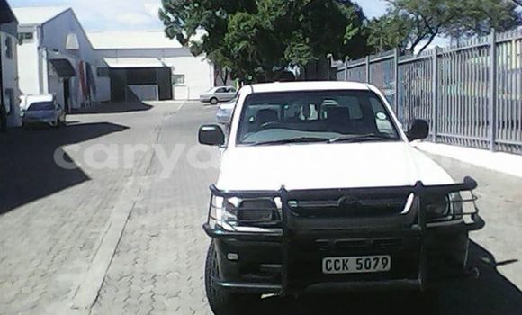 Acheter Occasion Voiture Toyota Hilux Blanc à Windhoek, Namibie Acheter Occasion Voiture Toyota Hilux Blanc à Windhoek, Namibie