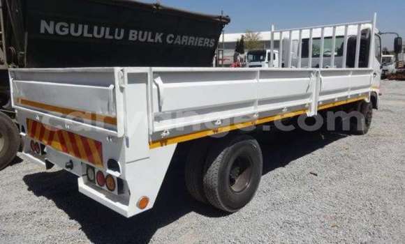 Buy Used Hino Ranger White Truck in Gobabis in Omaheke Buy Used Hino Ranger White Truck in Gobabis in Omaheke