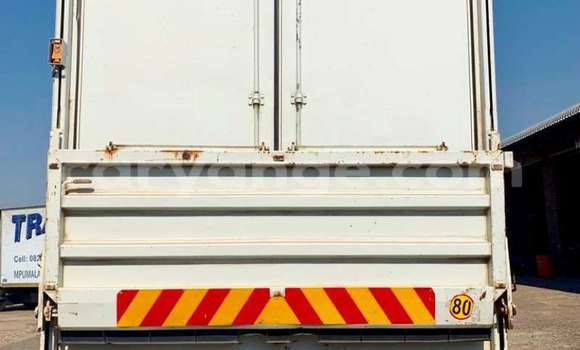 Acheter Occasion Utilitaire Hino Ranger Blanc à Karasburg, Karas Acheter Occasion Utilitaire Hino Ranger Blanc à Karasburg, Karas