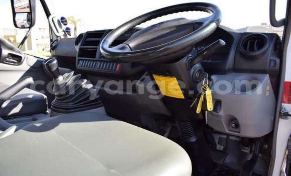 Buy Used Hino 300 Series White Truck in Karasburg in Karas Buy Used Hino 300 Series White Truck in Karasburg in Karas