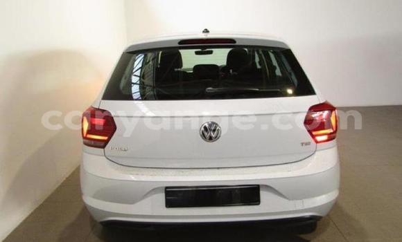 Buy Used Volkswagen Polo White Car in Karasburg in Karas Buy Used Volkswagen Polo White Car in Karasburg in Karas