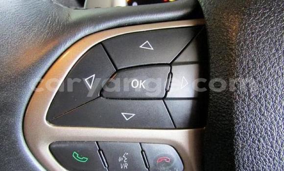 Acheter Occasion Voiture Jeep Grand Cherokee Gris à Windhoek, Namibie Acheter Occasion Voiture Jeep Grand Cherokee Gris à Windhoek, Namibie