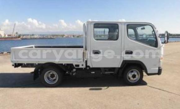 Buy Used Mitsubishi Van White Truck in Windhoek in Namibia Buy Used Mitsubishi Van White Truck in Windhoek in Namibia