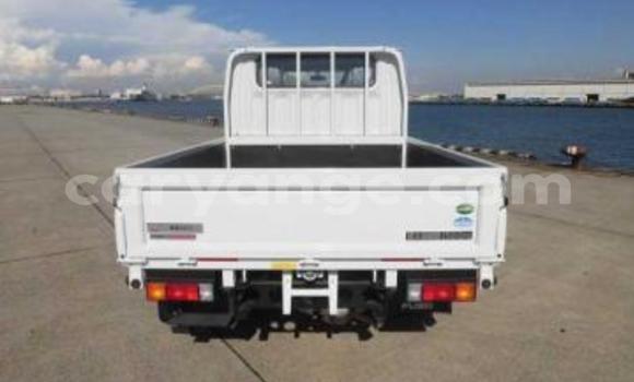 Buy Used Mitsubishi Van White Truck in Windhoek in Namibia Buy Used Mitsubishi Van White Truck in Windhoek in Namibia