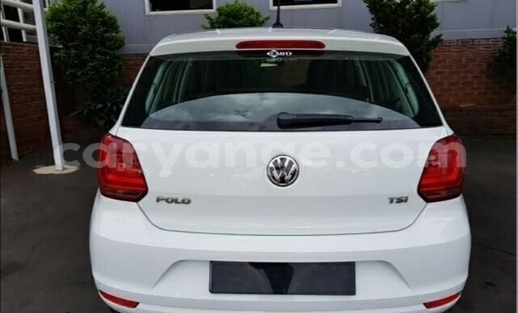 Buy Used Volkswagen Polo White Car in Bethanien in Karas Buy Used Volkswagen Polo White Car in Bethanien in Karas