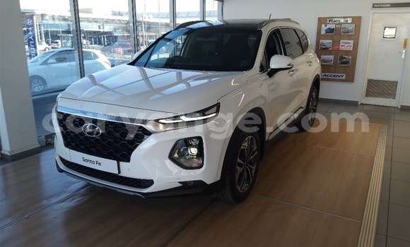 Buy Used Hyundai Santa Fe White Car in Gobabis in Omaheke Buy Used Hyundai Santa Fe White Car in Gobabis in Omaheke