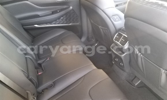 Buy Used Hyundai Santa Fe White Car in Gobabis in Omaheke Buy Used Hyundai Santa Fe White Car in Gobabis in Omaheke