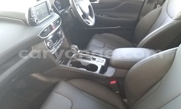 Buy Used Hyundai Santa Fe White Car in Gobabis in Omaheke Buy Used Hyundai Santa Fe White Car in Gobabis in Omaheke