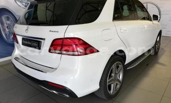 Buy Used Mercedes-Benz GLE White Car in Henties Bay in Erongo Buy Used Mercedes-Benz GLE White Car in Henties Bay in Erongo