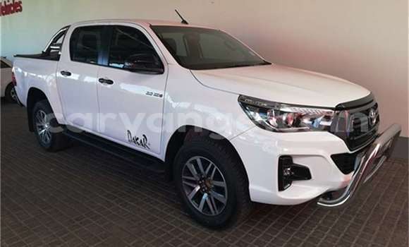 Buy Used Toyota Hilux White Car in Katima Mulilo in Caprivi Buy Used Toyota Hilux White Car in Katima Mulilo in Caprivi