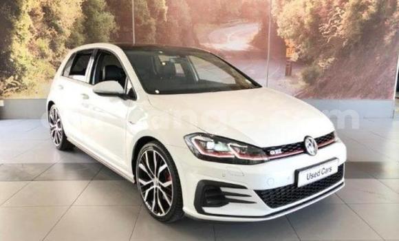 Buy Used Volkswagen Golf GTI White Car in Windhoek in Namibia Buy Used Volkswagen Golf GTI White Car in Windhoek in Namibia