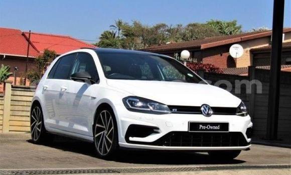 Buy Used Volkswagen Golf R White Car in Karibib in Erongo Buy Used Volkswagen Golf R White Car in Karibib in Erongo