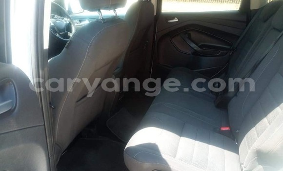 Acheter Occasion Voiture Ford Kuga Blanc à Windhoek, Namibie Acheter Occasion Voiture Ford Kuga Blanc à Windhoek, Namibie