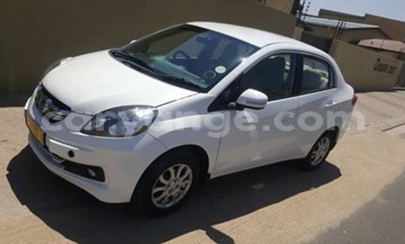 Acheter Occasion Voiture Honda Brio Blanc à Windhoek, Namibie Acheter Occasion Voiture Honda Brio Blanc à Windhoek, Namibie