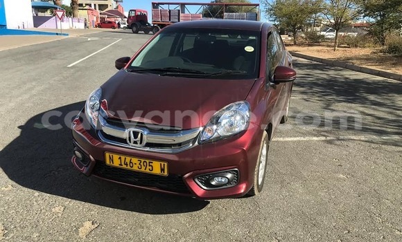 Acheter Occasion Voiture Honda Brio Rouge à Windhoek, Namibie Acheter Occasion Voiture Honda Brio Rouge à Windhoek, Namibie