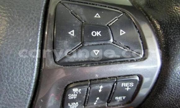 Acheter Occasion Voiture Ford Everest Blanc à Windhoek, Namibie Acheter Occasion Voiture Ford Everest Blanc à Windhoek, Namibie