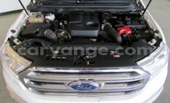 Acheter Occasion Voiture Ford Everest Blanc à Windhoek, Namibie Acheter Occasion Voiture Ford Everest Blanc à Windhoek, Namibie