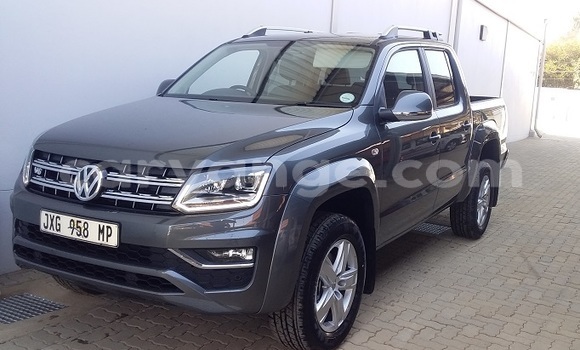 Buy Used Volkswagen Amarok Silver Car in Karasburg in Karas Buy Used Volkswagen Amarok Silver Car in Karasburg in Karas