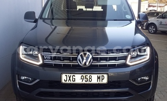 Buy Used Volkswagen Amarok Silver Car in Karasburg in Karas Buy Used Volkswagen Amarok Silver Car in Karasburg in Karas