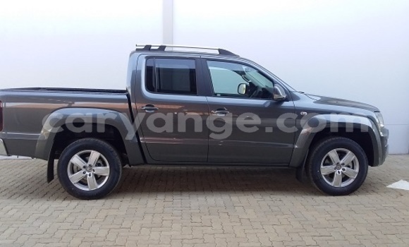Buy Used Volkswagen Amarok Silver Car in Karasburg in Karas Buy Used Volkswagen Amarok Silver Car in Karasburg in Karas