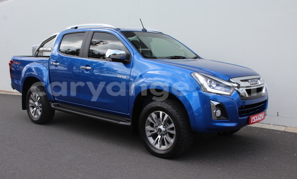 Acheter Occasion Voiture Isuzu D–MAX Bleu à Walvis Bay, Namibie Acheter Occasion Voiture Isuzu D–MAX Bleu à Walvis Bay, Namibie