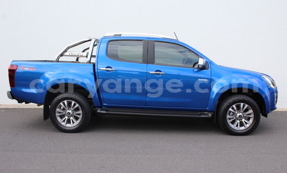 Acheter Occasion Voiture Isuzu D–MAX Bleu à Walvis Bay, Namibie Acheter Occasion Voiture Isuzu D–MAX Bleu à Walvis Bay, Namibie