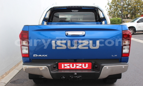 Acheter Occasion Voiture Isuzu D–MAX Bleu à Walvis Bay, Namibie Acheter Occasion Voiture Isuzu D–MAX Bleu à Walvis Bay, Namibie