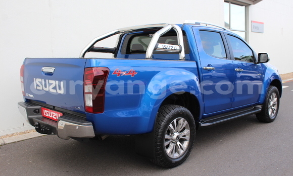Acheter Occasion Voiture Isuzu D–MAX Bleu à Walvis Bay, Namibie Acheter Occasion Voiture Isuzu D–MAX Bleu à Walvis Bay, Namibie