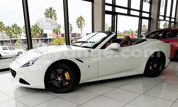 Buy Used Ferrari California White Car in Bethanien in Karas Buy Used Ferrari California White Car in Bethanien in Karas