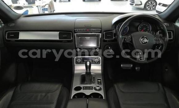 Acheter Occasion Voiture Volkswagen Touareg Gris à Windhoek, Namibie Acheter Occasion Voiture Volkswagen Touareg Gris à Windhoek, Namibie