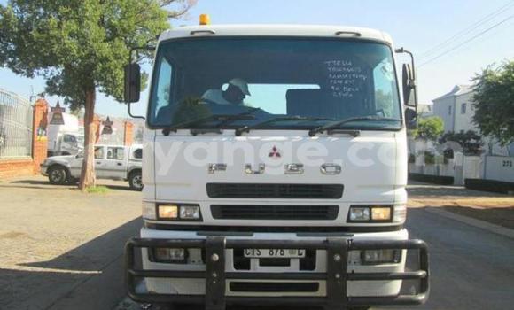 Buy Used Mitsubishi L400 White Truck in Henties Bay in Erongo Buy Used Mitsubishi L400 White Truck in Henties Bay in Erongo