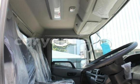 Acheter Occasion Utilitaire Nissan UD Blanc à Henties Bay, Erongo Acheter Occasion Utilitaire Nissan UD Blanc à Henties Bay, Erongo