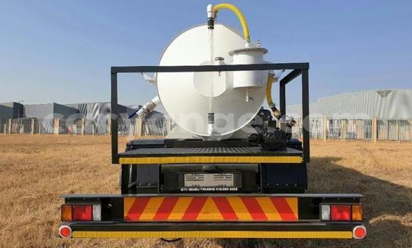 Acheter Occasion Utilitaire Isuzu FTR 850 Blanc à Henties Bay, Erongo Acheter Occasion Utilitaire Isuzu FTR 850 Blanc à Henties Bay, Erongo