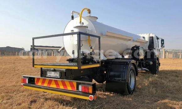 Acheter Occasion Utilitaire Isuzu FTR 850 Blanc à Henties Bay, Erongo Acheter Occasion Utilitaire Isuzu FTR 850 Blanc à Henties Bay, Erongo