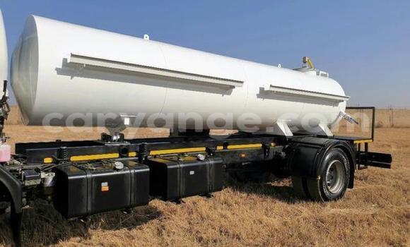 Acheter Occasion Utilitaire Isuzu FTR 850 Blanc à Henties Bay, Erongo Acheter Occasion Utilitaire Isuzu FTR 850 Blanc à Henties Bay, Erongo