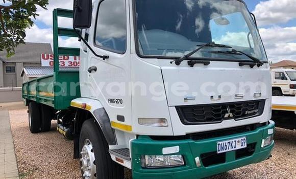 Buy Used Mitsubishi L400 Green Truck in Henties Bay in Erongo Buy Used Mitsubishi L400 Green Truck in Henties Bay in Erongo