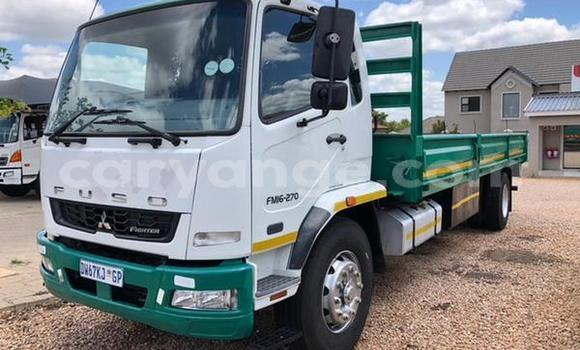 Buy Used Mitsubishi L400 Green Truck in Henties Bay in Erongo Buy Used Mitsubishi L400 Green Truck in Henties Bay in Erongo