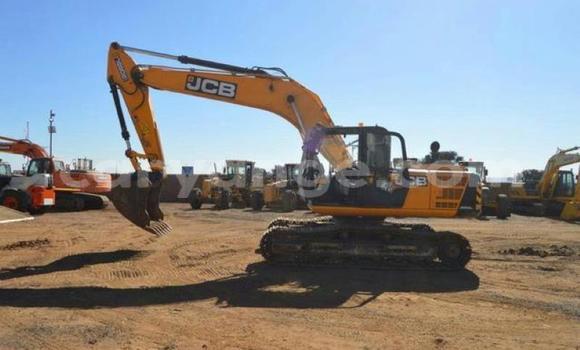 Buy Used Caterpillar 120 Other Truck in Henties Bay in Erongo