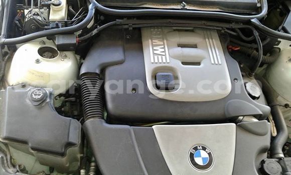 Acheter Occasion Voiture BMW 3–Series Blanc à Windhoek, Namibie Acheter Occasion Voiture BMW 3–Series Blanc à Windhoek, Namibie