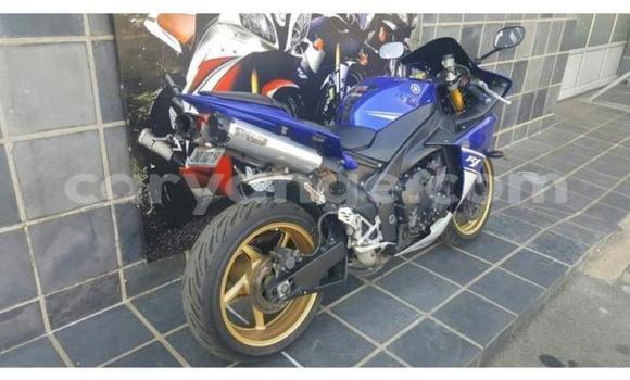 Buy Used Yamaha YZF Blue Bike in Henties Bay in Erongo Buy Used Yamaha YZF Blue Bike in Henties Bay in Erongo